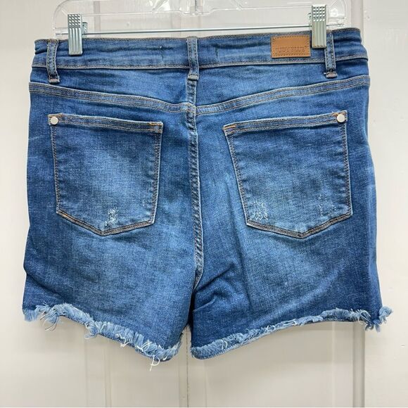 Judy Blue distressed raw frayed hem denim jean shorts women's xl - Picture 3 of 5